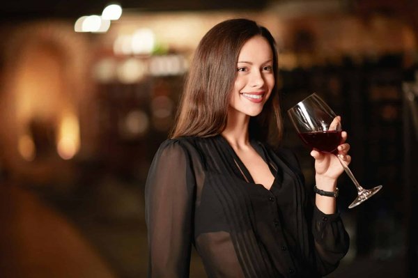 Quelles stratégies pour une soirée de dégustation de vins bio dans un restaurant gastronomique?